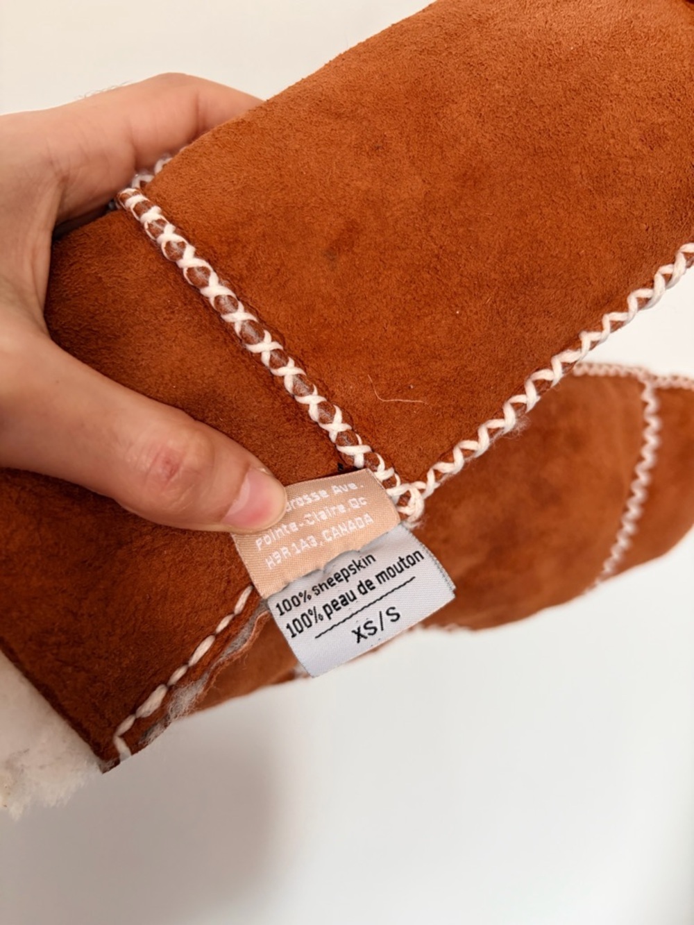Ricardo B.H SheepSkin Gloves with Contrast Stitching - XS/S - Picture 4 of 6